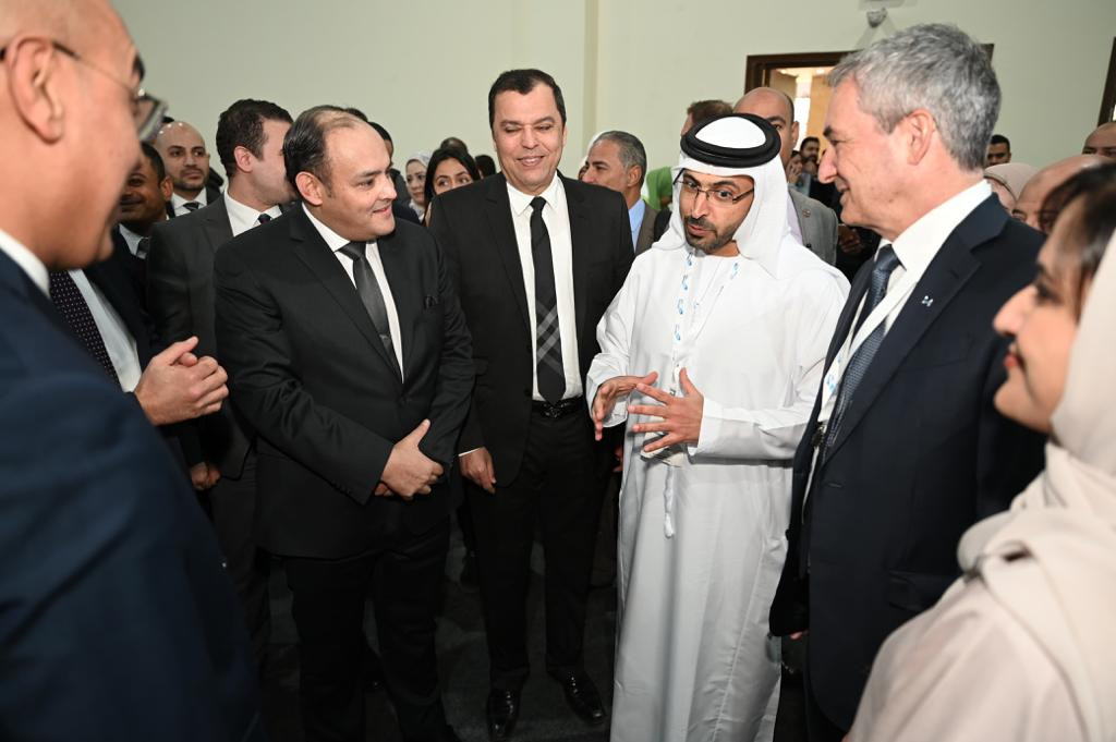 وزير التخارة