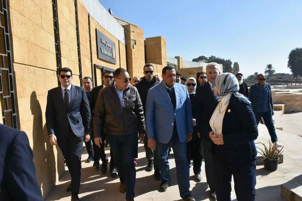 وزير التنمية