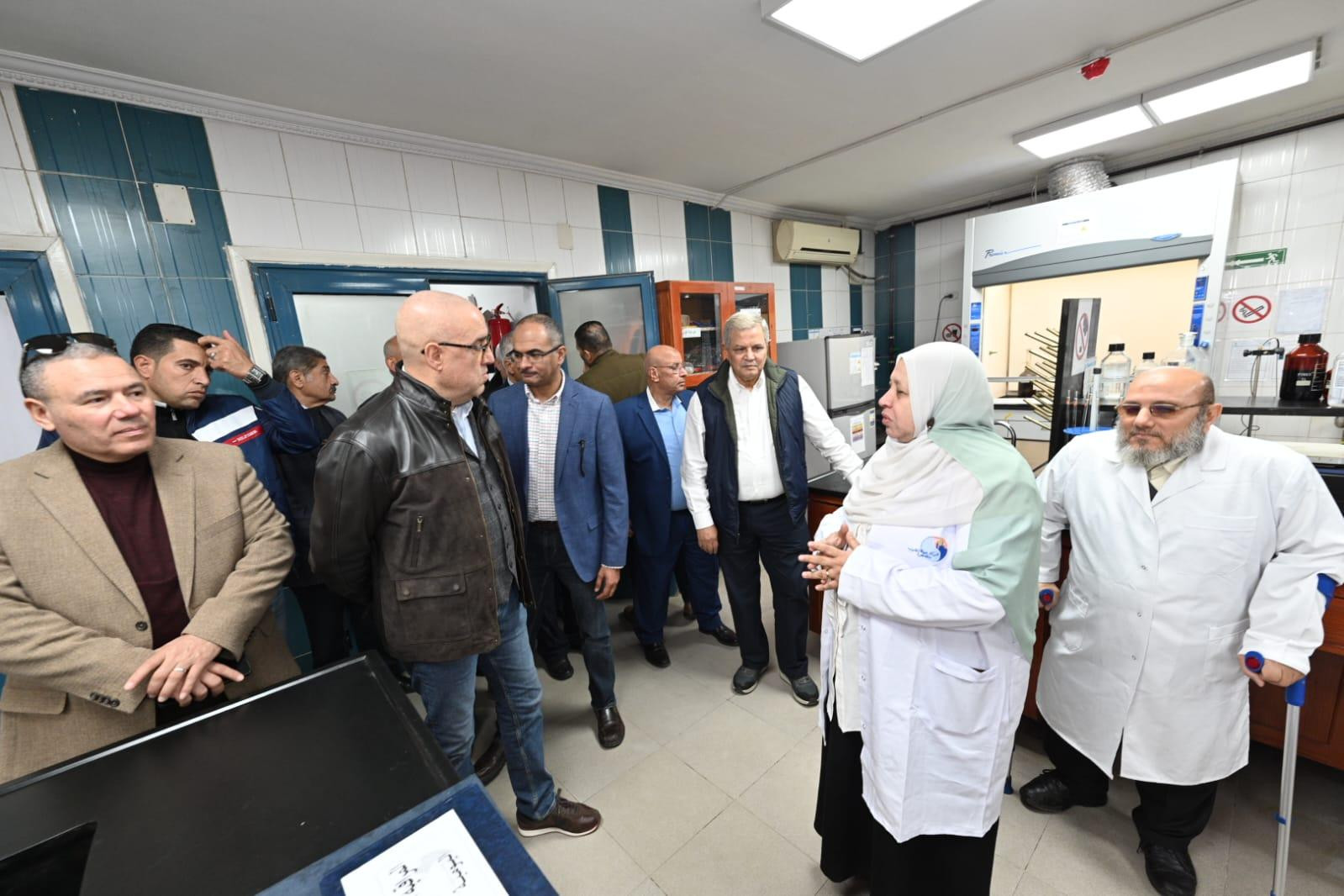 وزير الإسكان