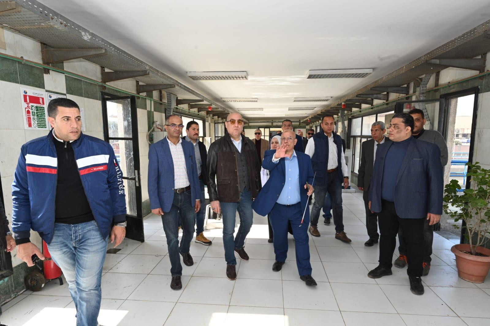 وزير الإسكان