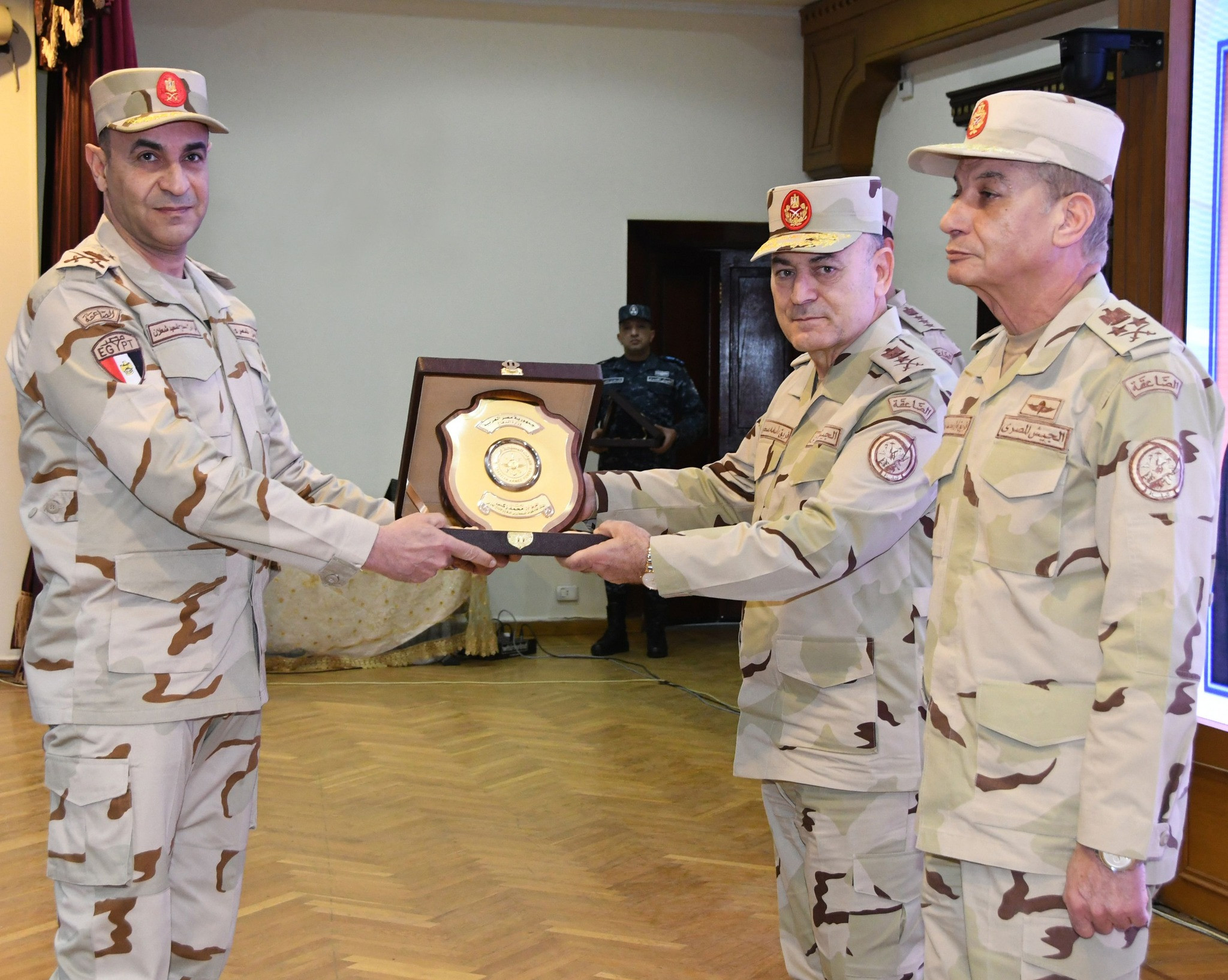 وزير الدفاع