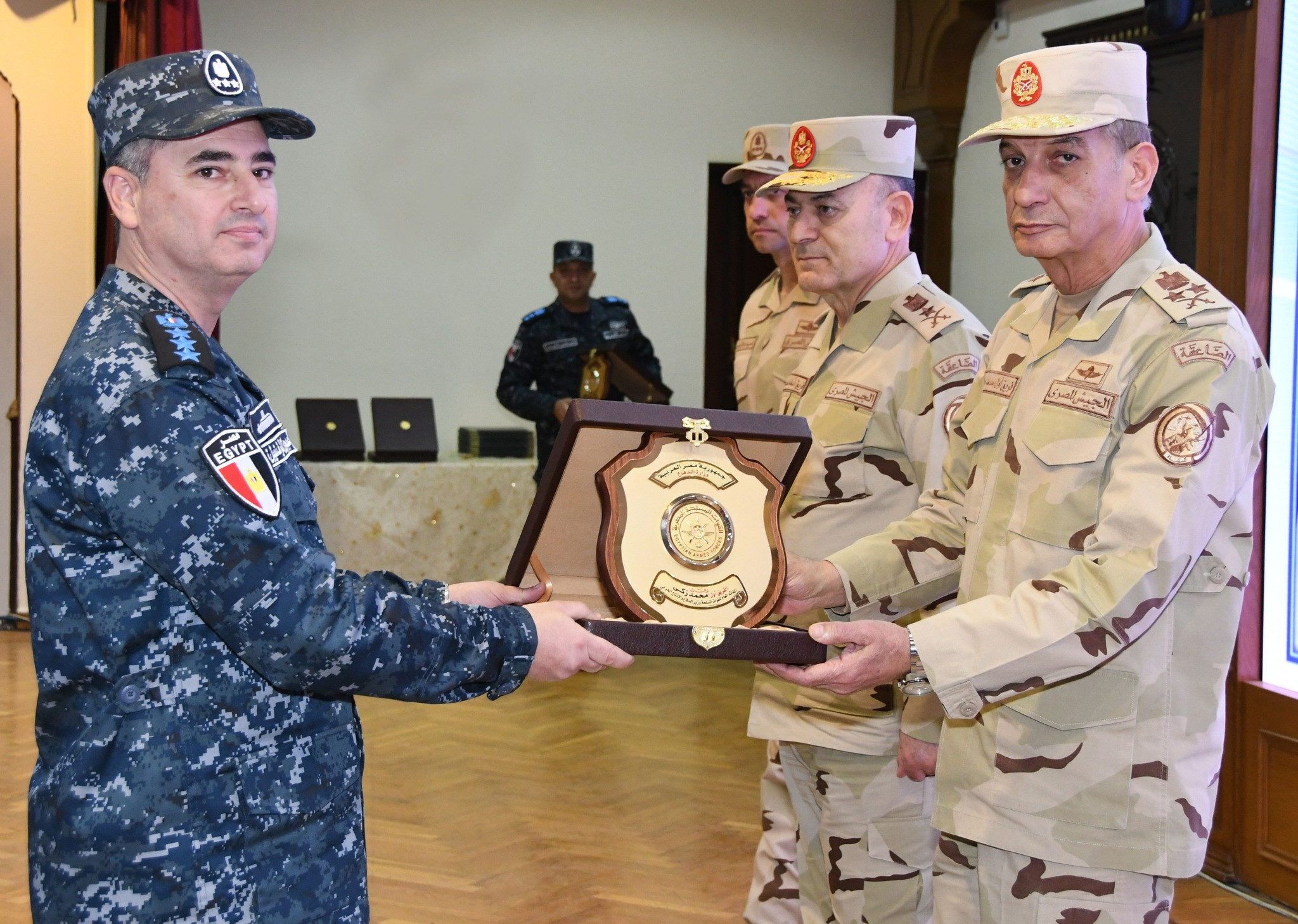 وزير الدفاع