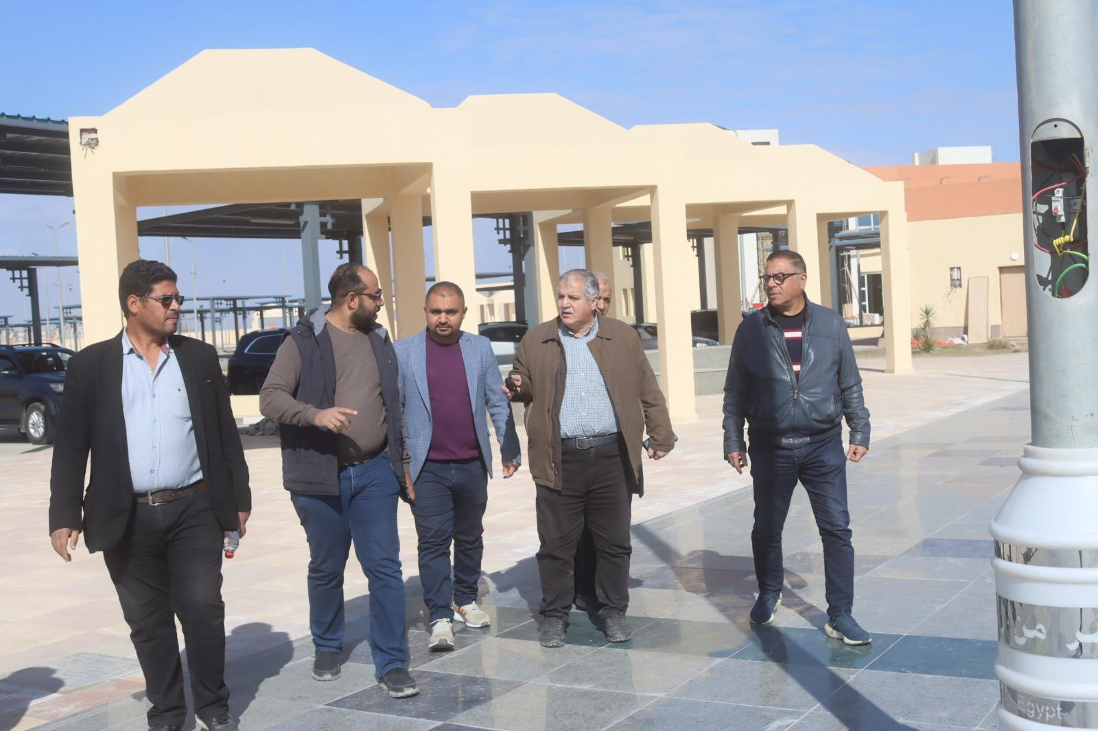 وزير الإسكان