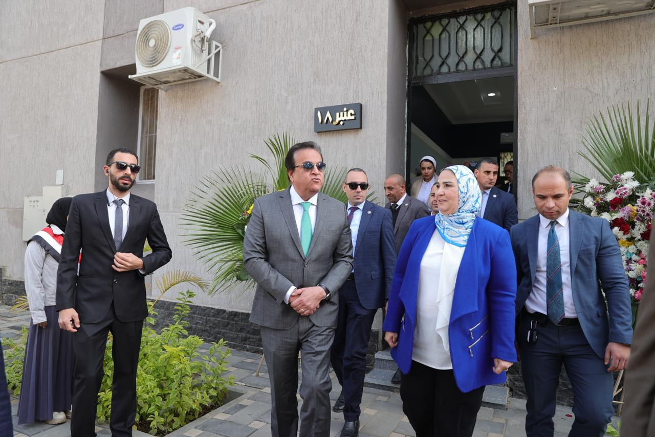 وزيرا الصحة والتضامن