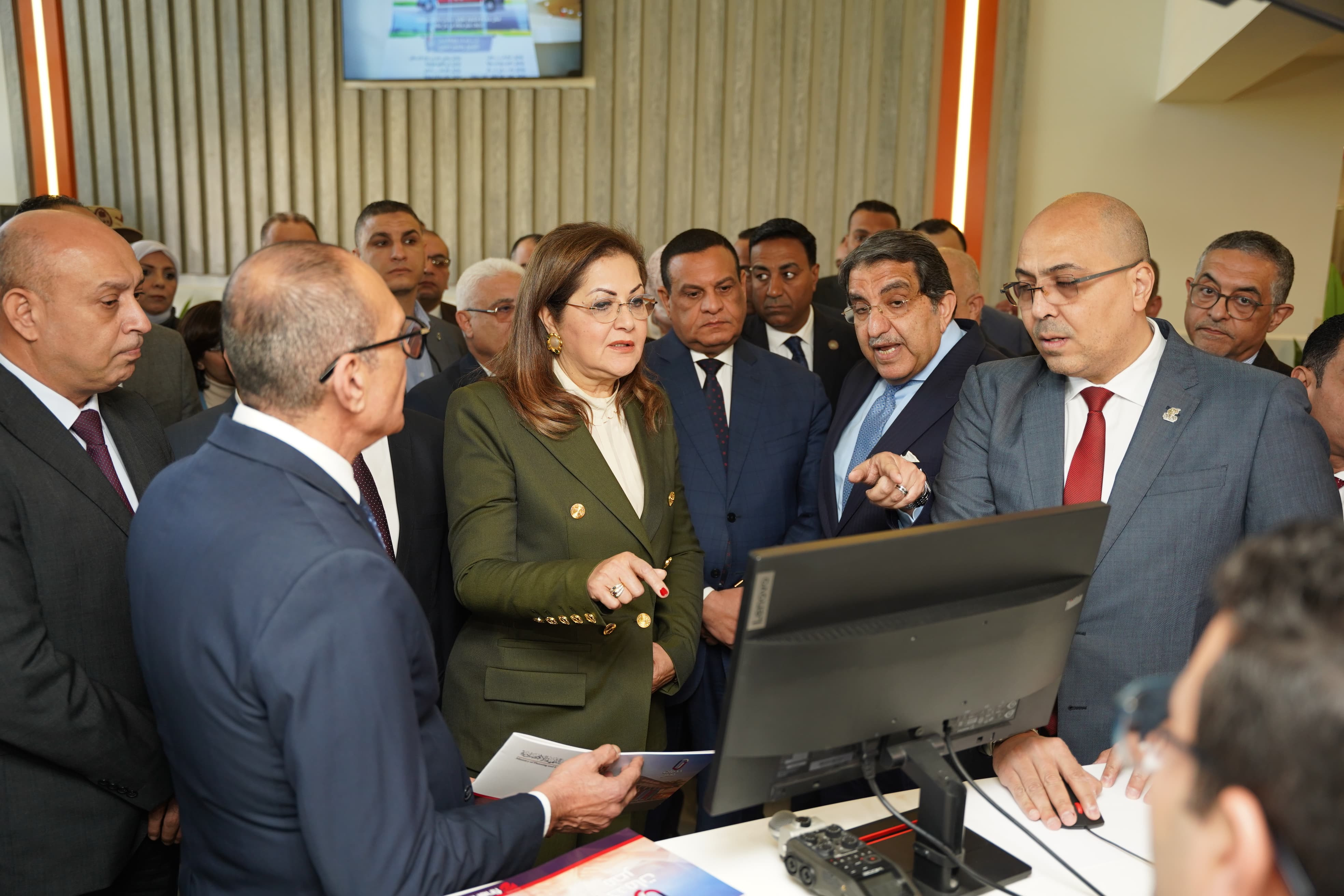 وزيرا التخطيط والتنمية المحلية ومحافظ الإسكندرية