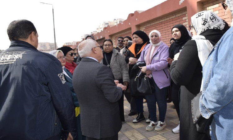 محافظ بورسعيد