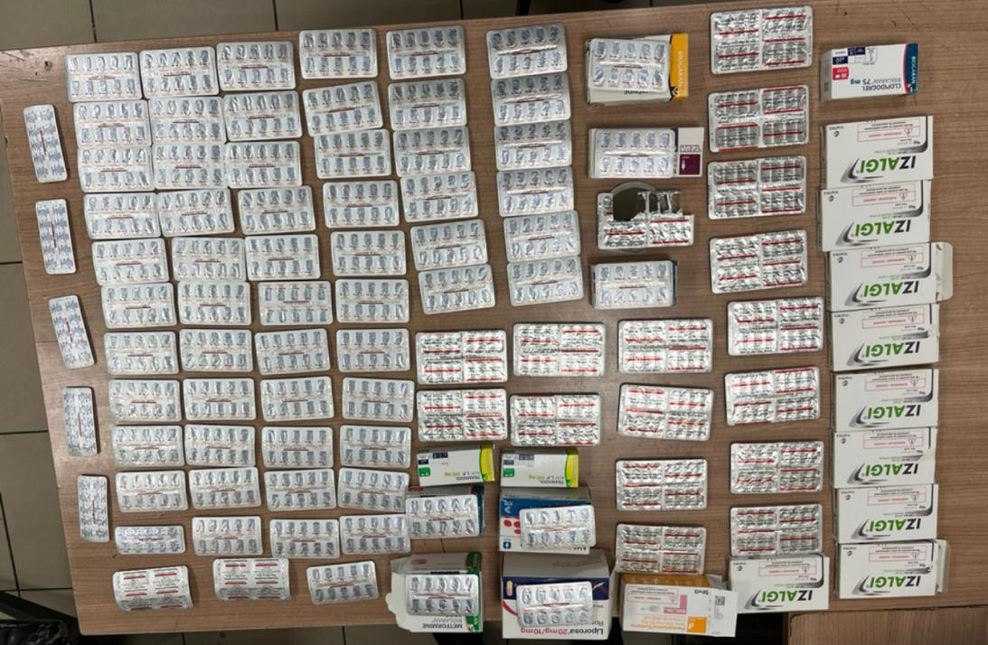 جمارك مطار القاهرة الدولي