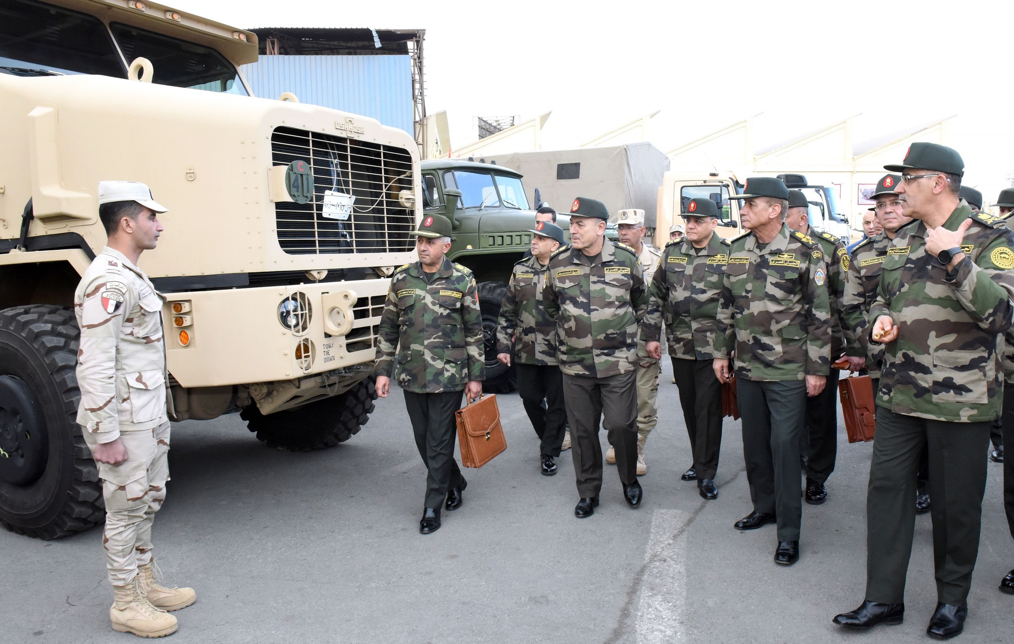 وزير الدفاع وإدارة المركبات