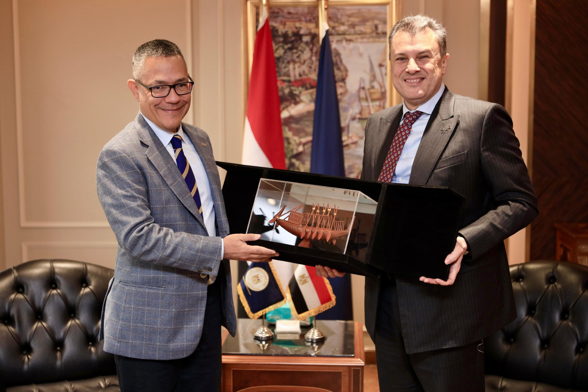 وزير الأثار