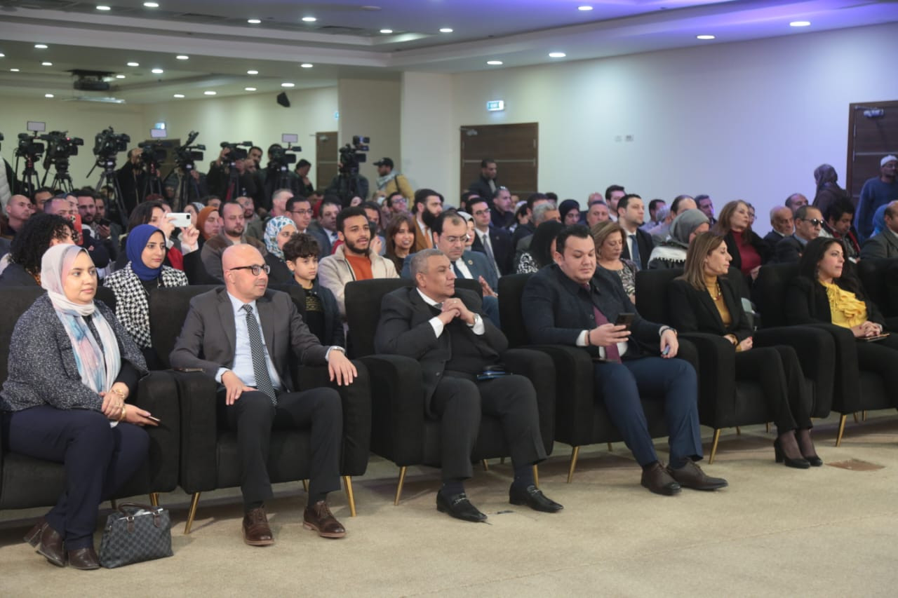 وزيرة الثقافة