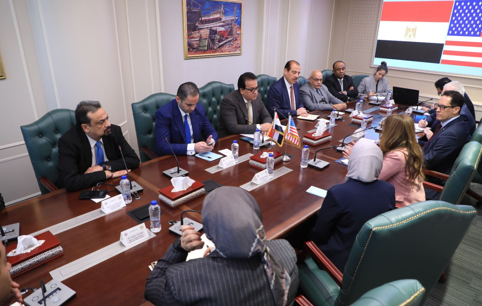 وزير الصحة والسفيرة الأمريكية