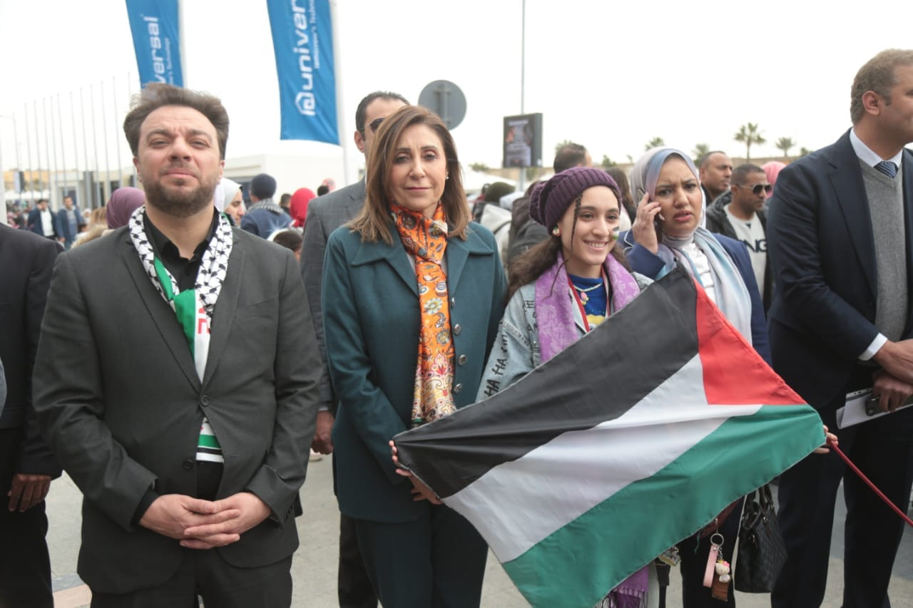 وزيرة الثقافة ويوم فلسطين