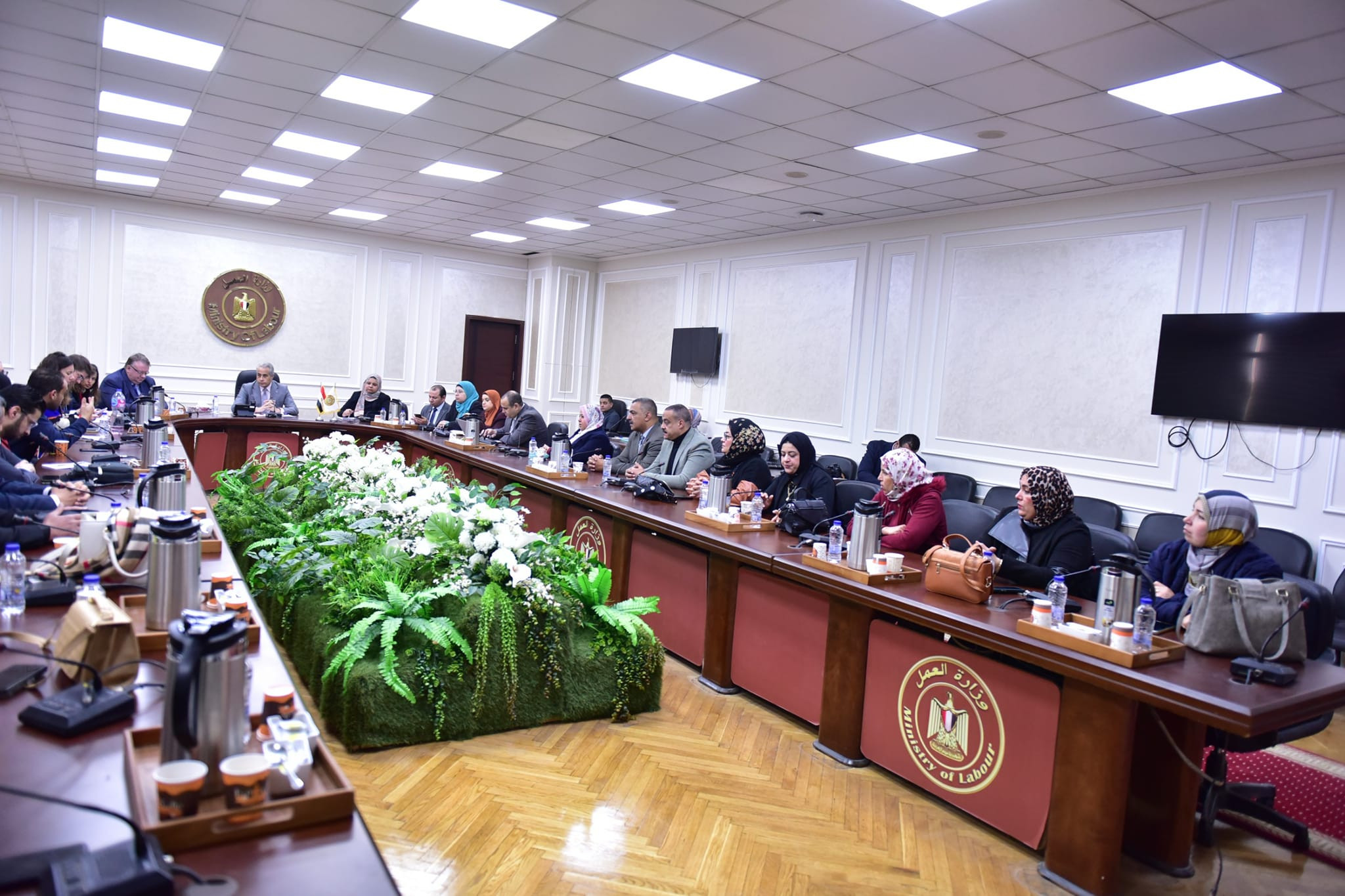 وزارة العمل