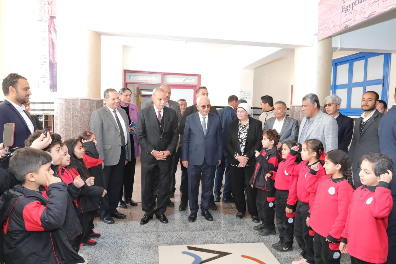 وزير التعليم ومحافظ القليوبية