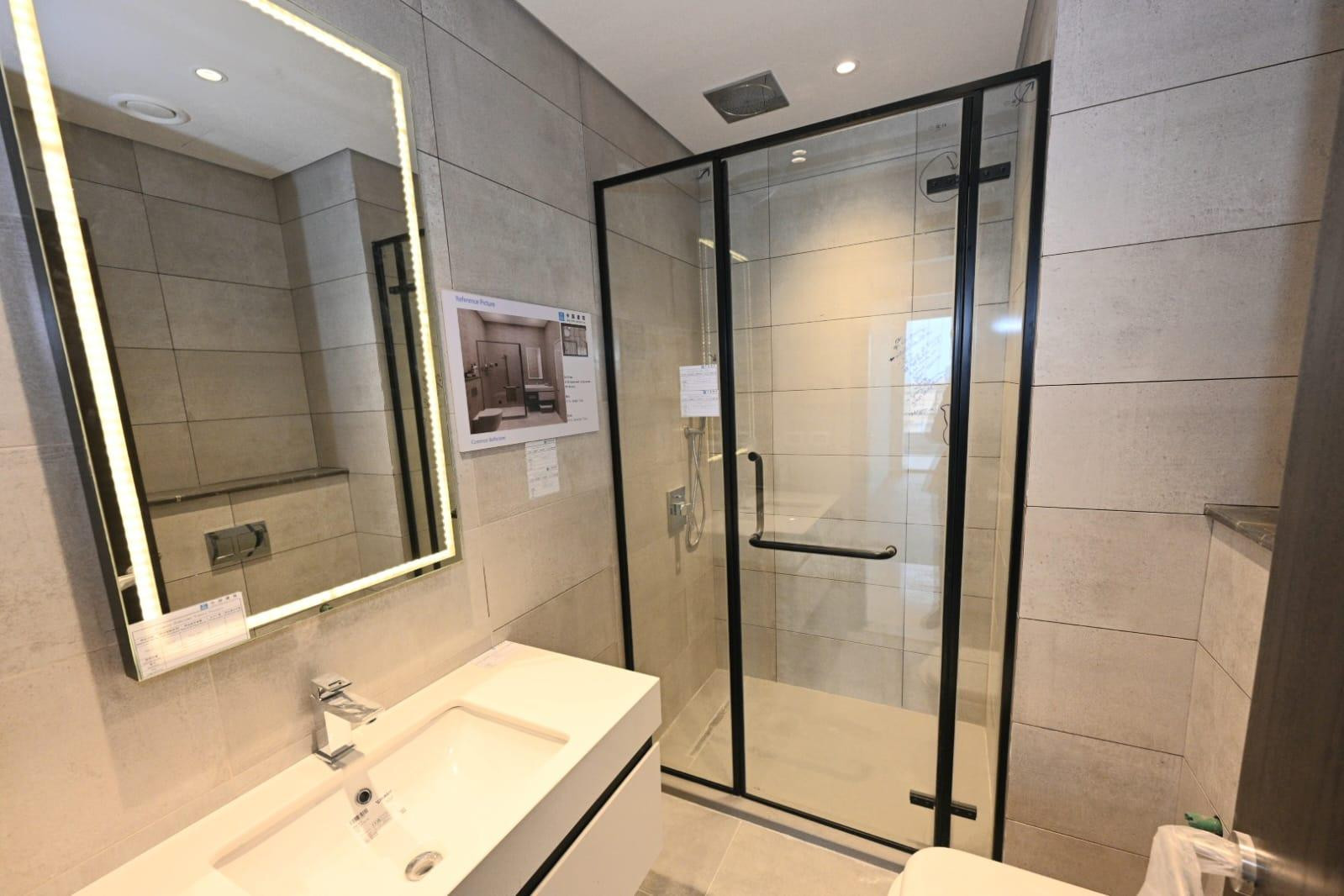 وزير الإسكان في العلمين الجديدة