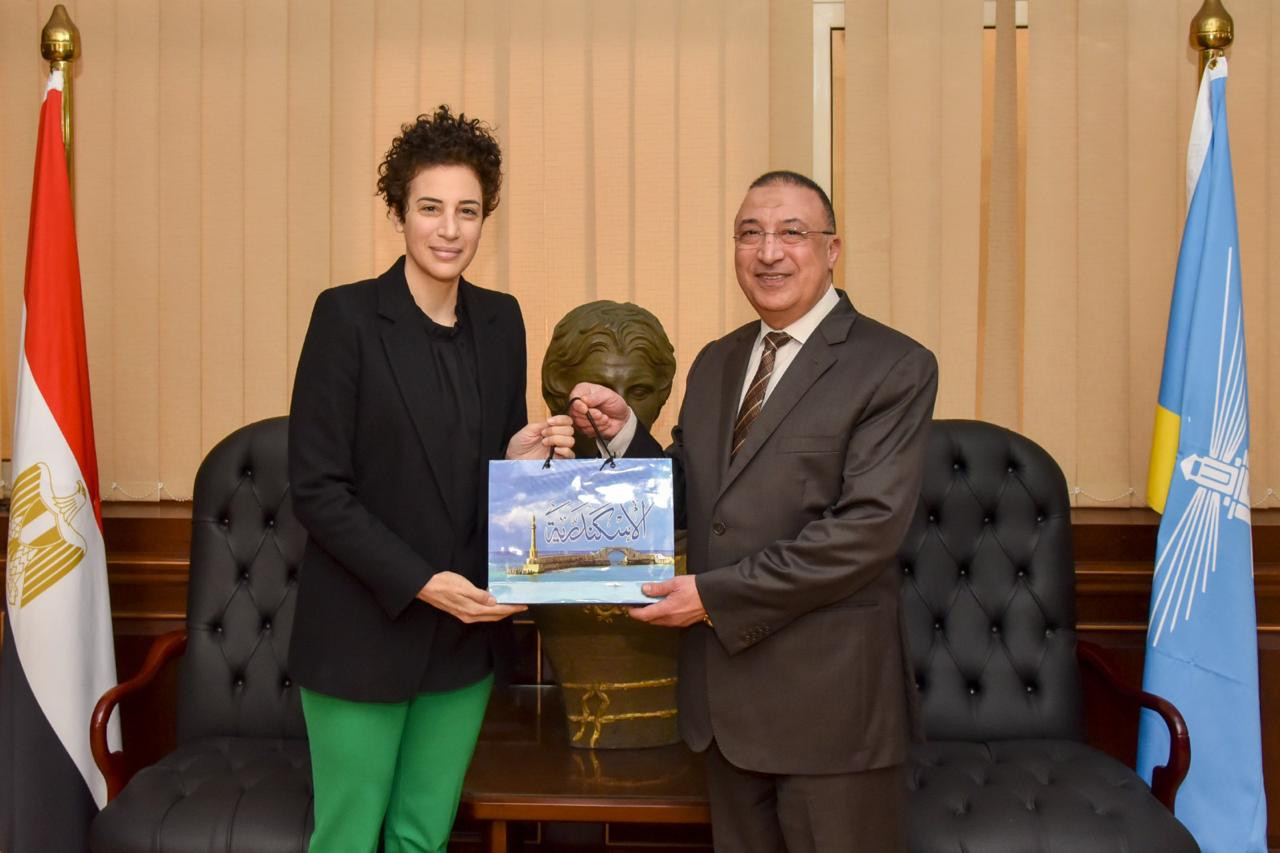 سفيرة قبرص ومحافظ الإسكندرية