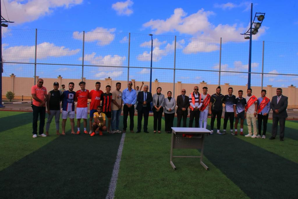 جامعة برج العرب