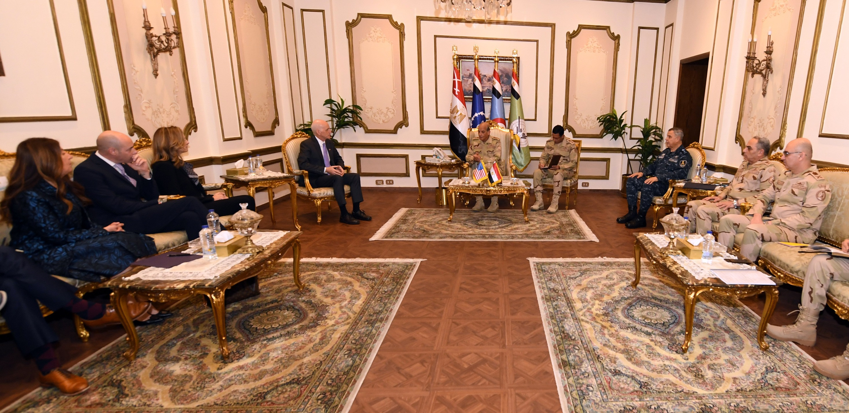 وزير الدفاع