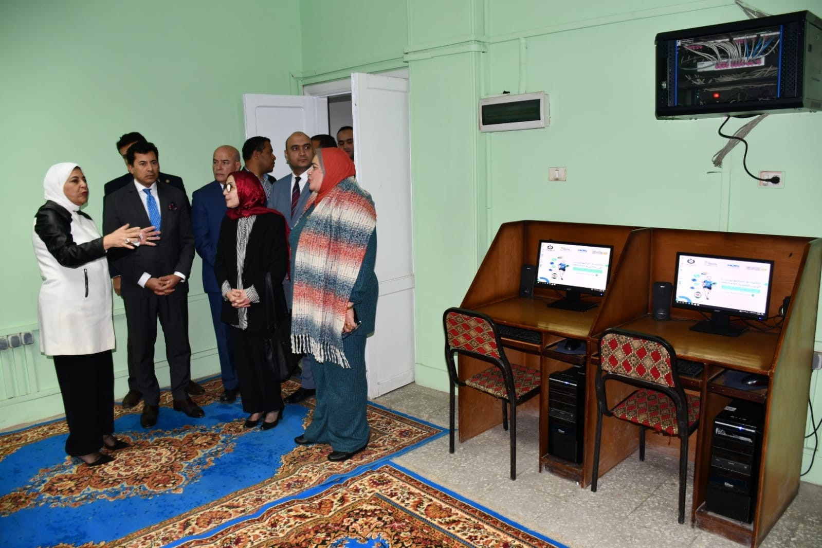 وزير الشباب والرياضة