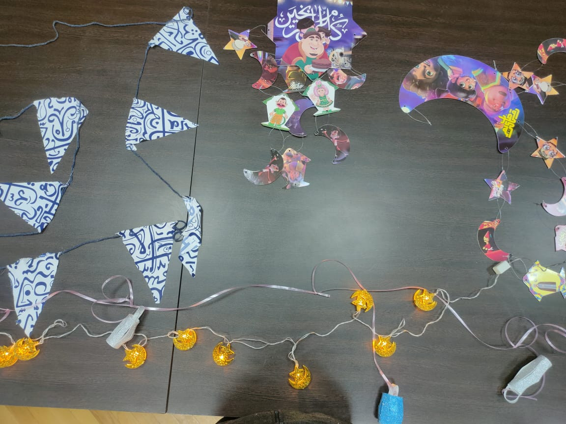 ورشة تصنيع زينة رمضان