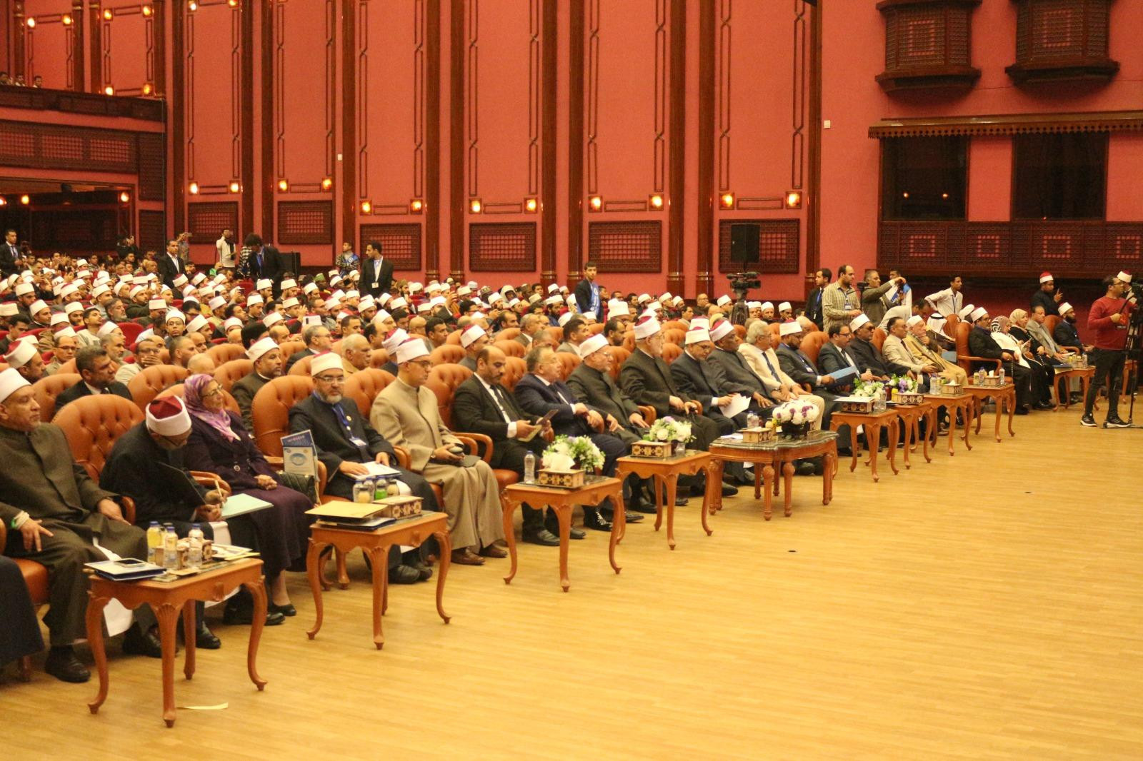 الدكتور علي فخر