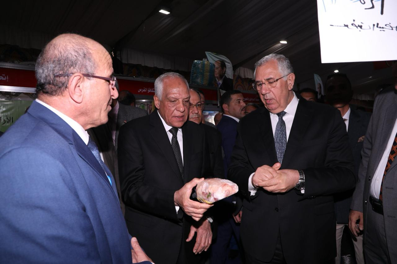 وزير الزراعة ومحافظ الجيزة