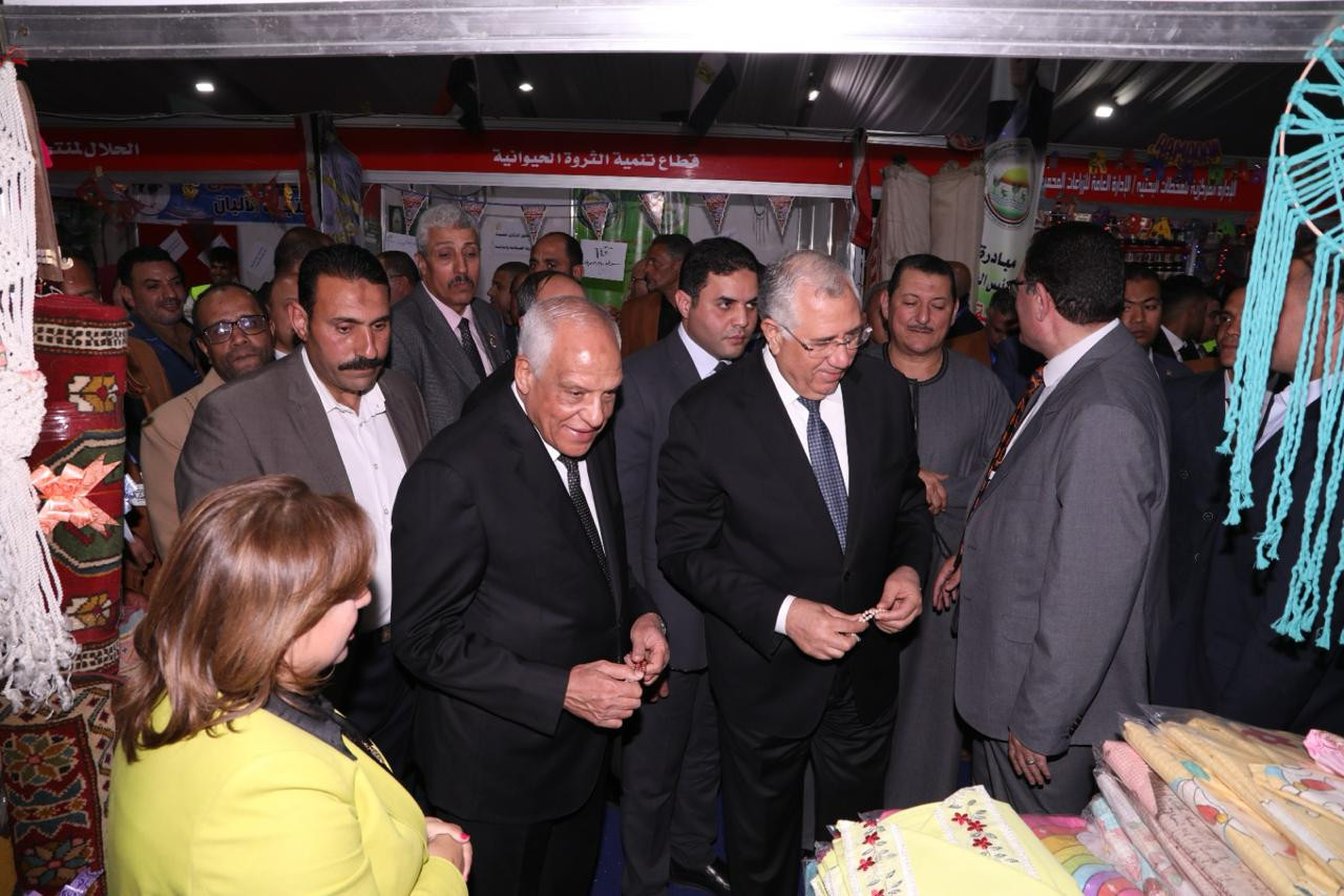 وزير الزراعة ومحافظ الجيزة