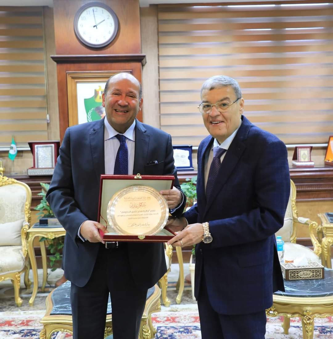 السفير هشام بدر