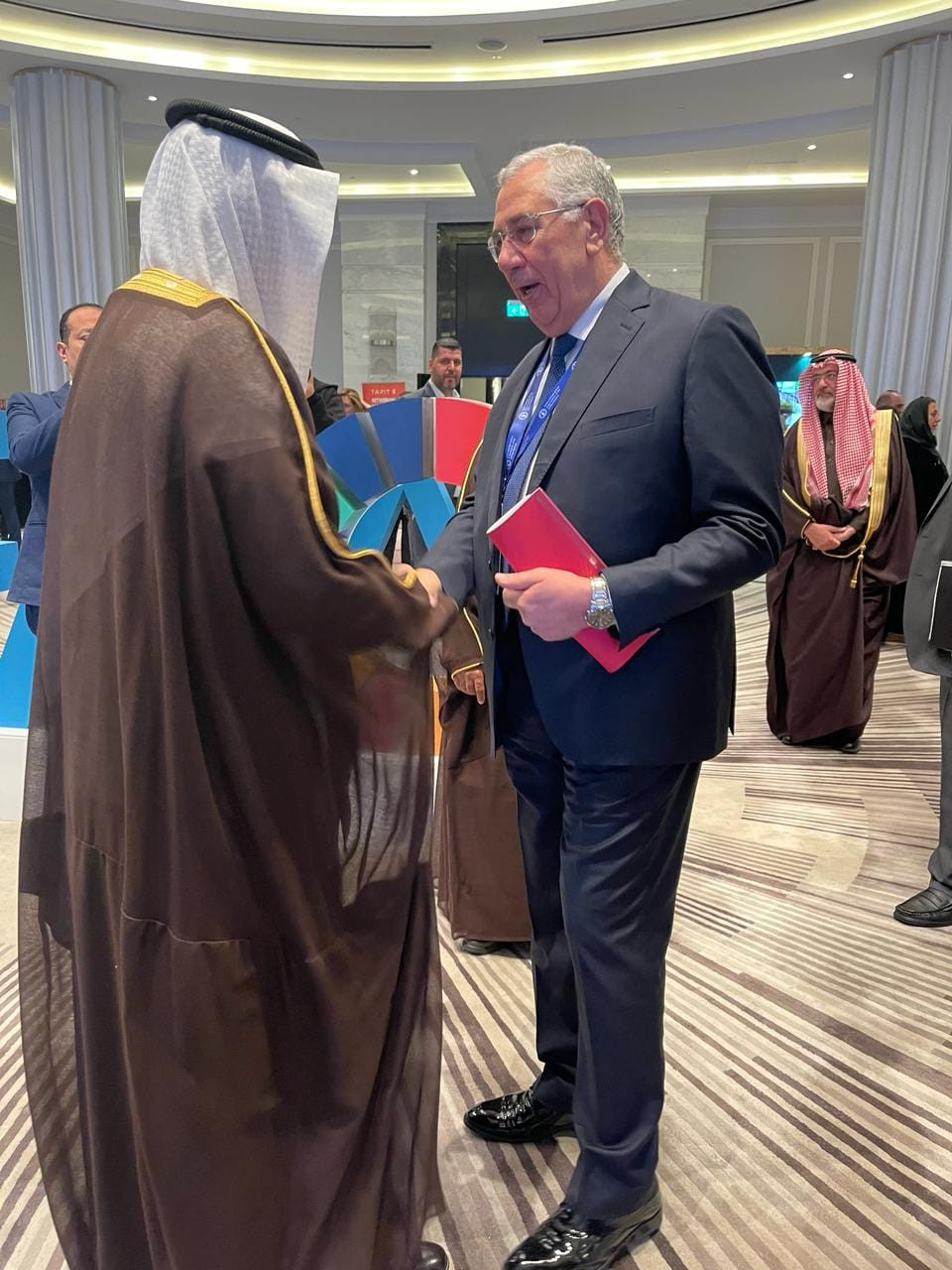 وزير  الزراعة