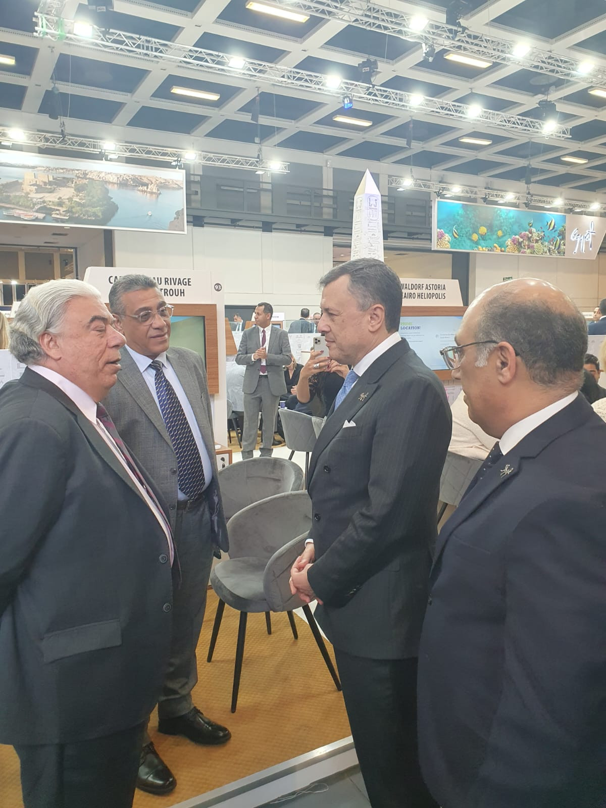 جناح مصر في بورصة برلين