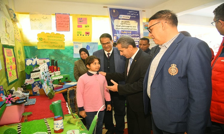 محافظ الغربية يفتتح معرض زفتى لأنشطة مشروع صحتهم مستقبلهم.