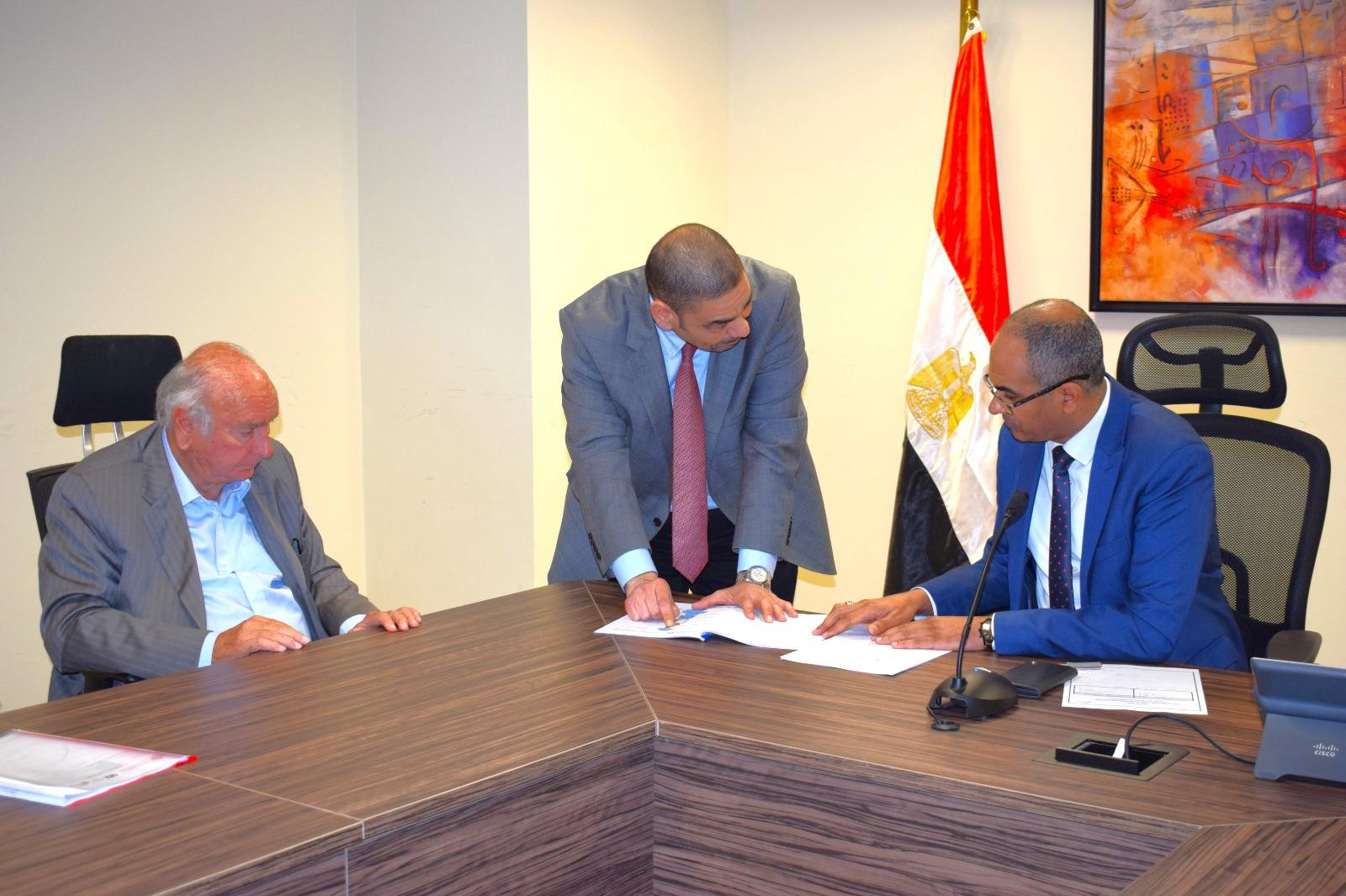 الدكتور سيد إسماعيل، نائب وزير الإسكان لشئون البنية الأساسية