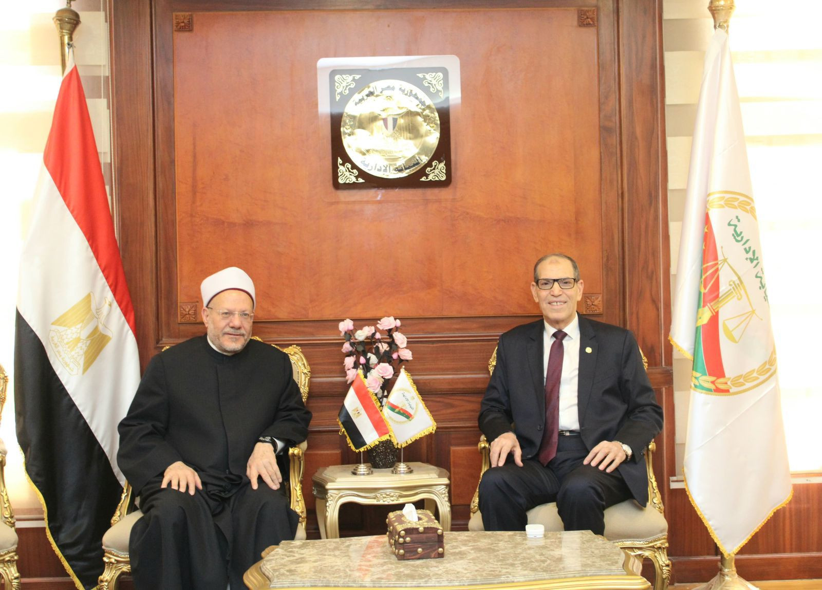 ئيس هيئة النيابة