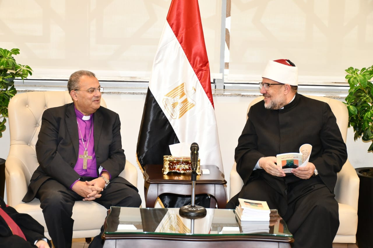 وزير الأوقاف والقس أندريه زكي