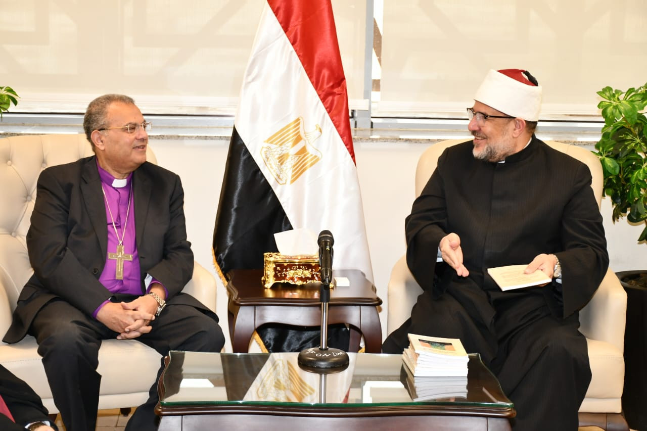 وزير الأوقاف والقس أندريه زكي