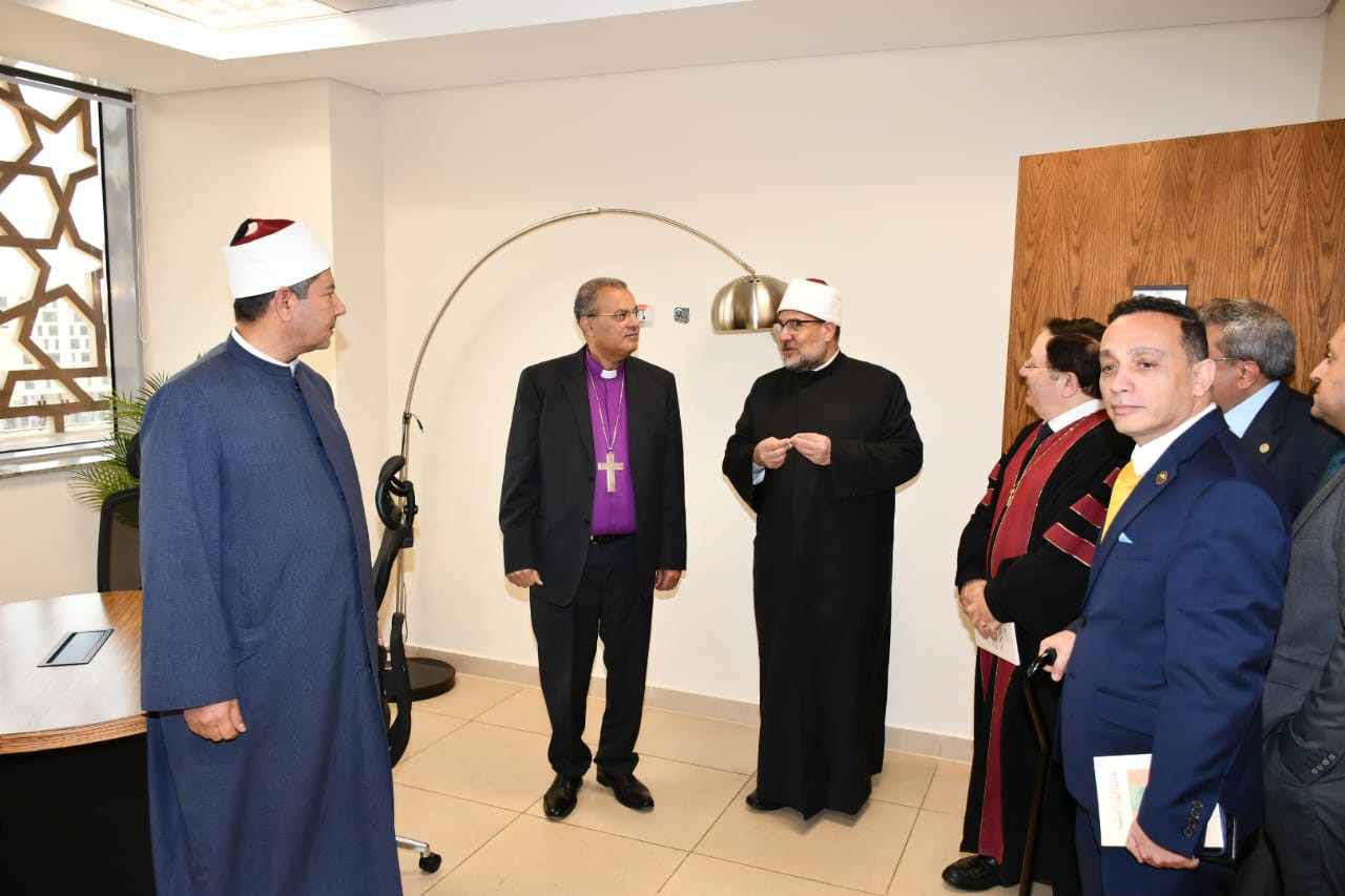 وزير الأوقاف والقس أندريه زكي