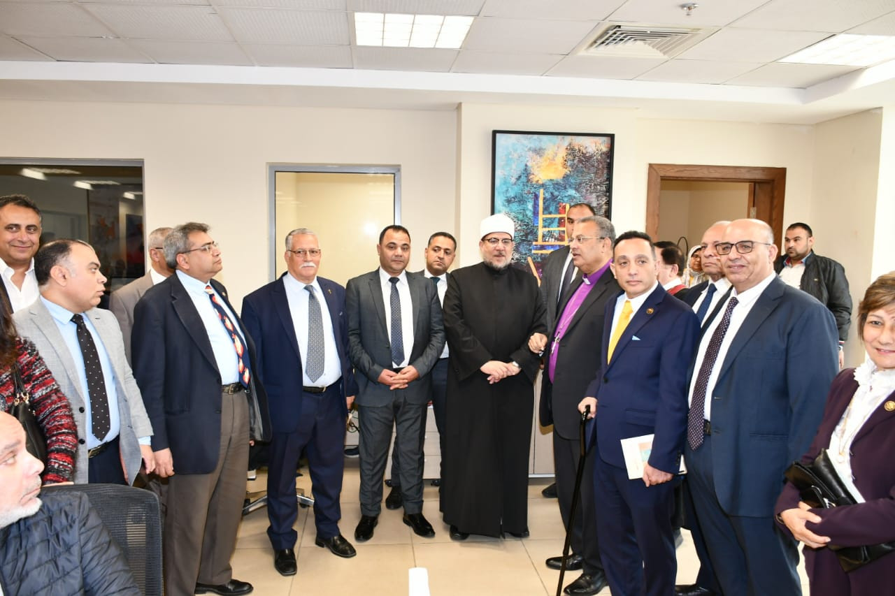 وزير الأوقاف والقس أندريه زكي