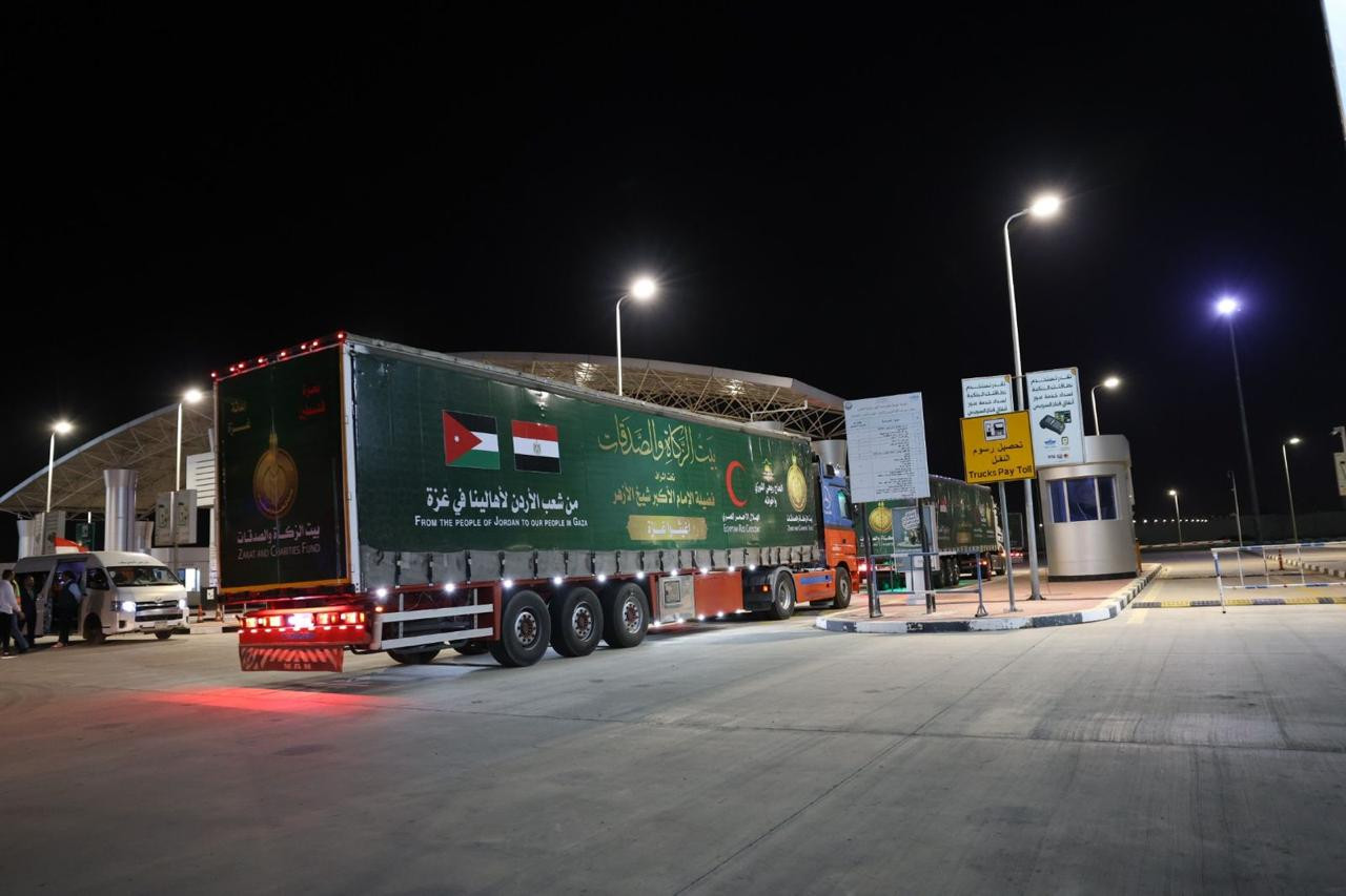 قافلة بيت الزكاة المساعدات لغزة