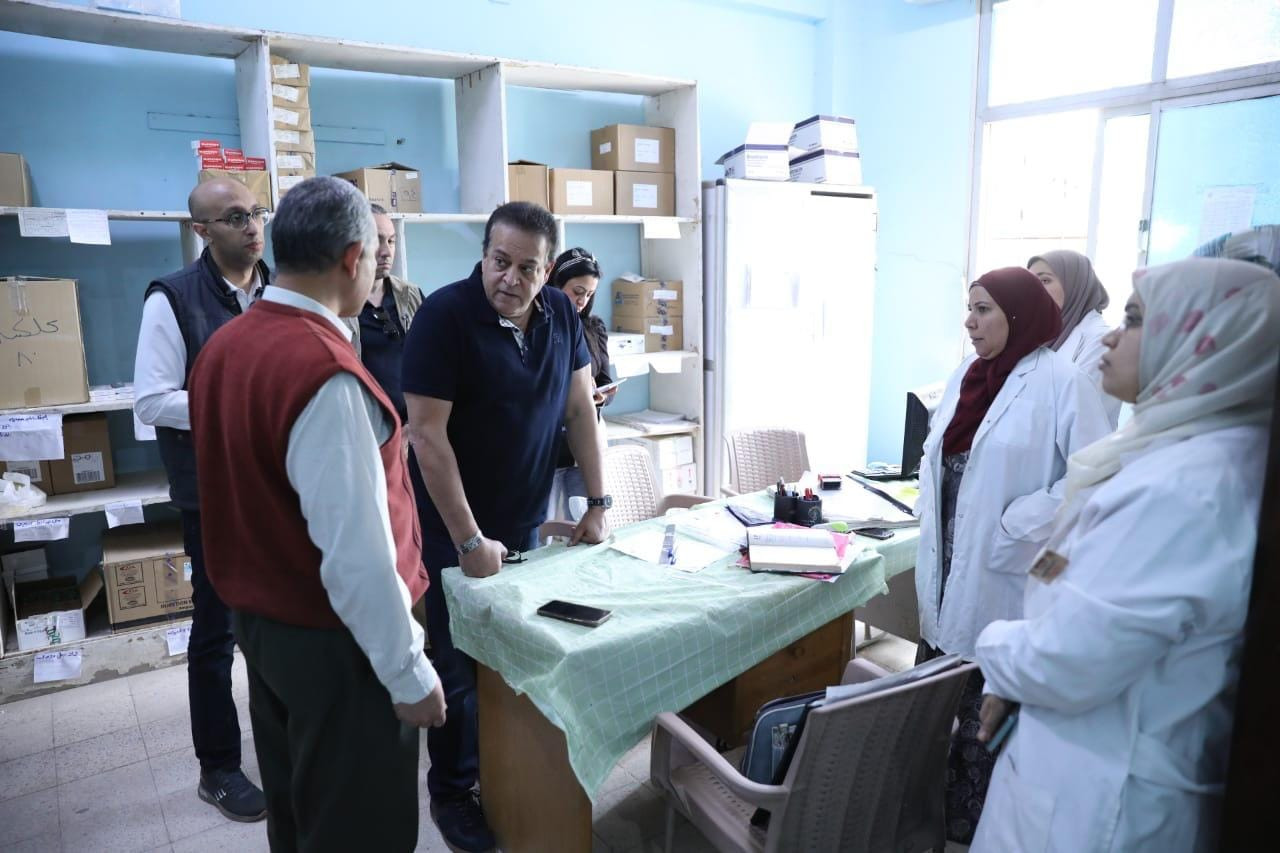 وزير الصحة بمستشفى بركة السبع