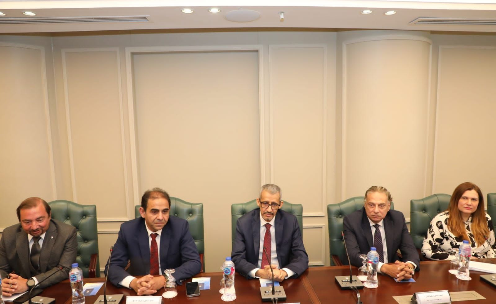 وزير التعليم مدير اللكسو