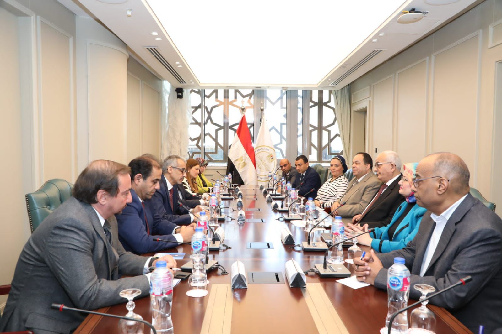 وزير التعليم مدير اللكسو