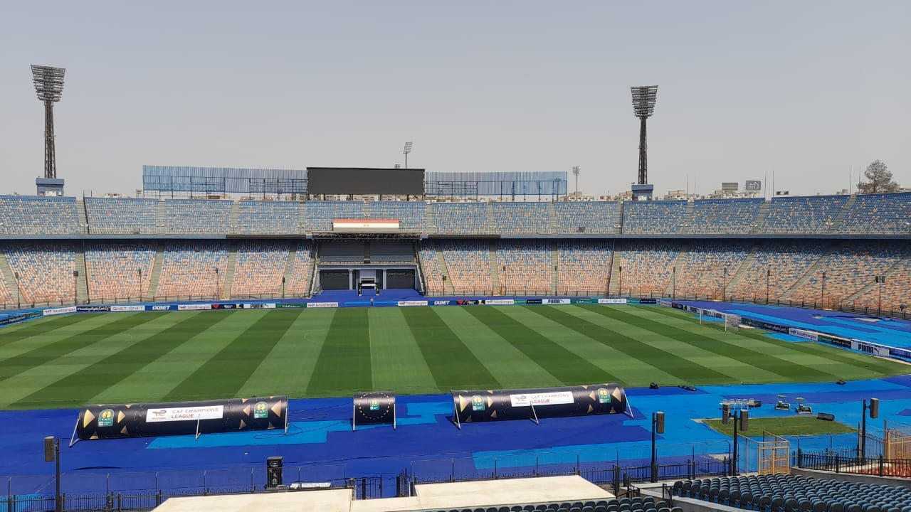 وزير الرياضة يتفقد الاستعدادات النهائية قبل انطلاق مباراة الأهلي