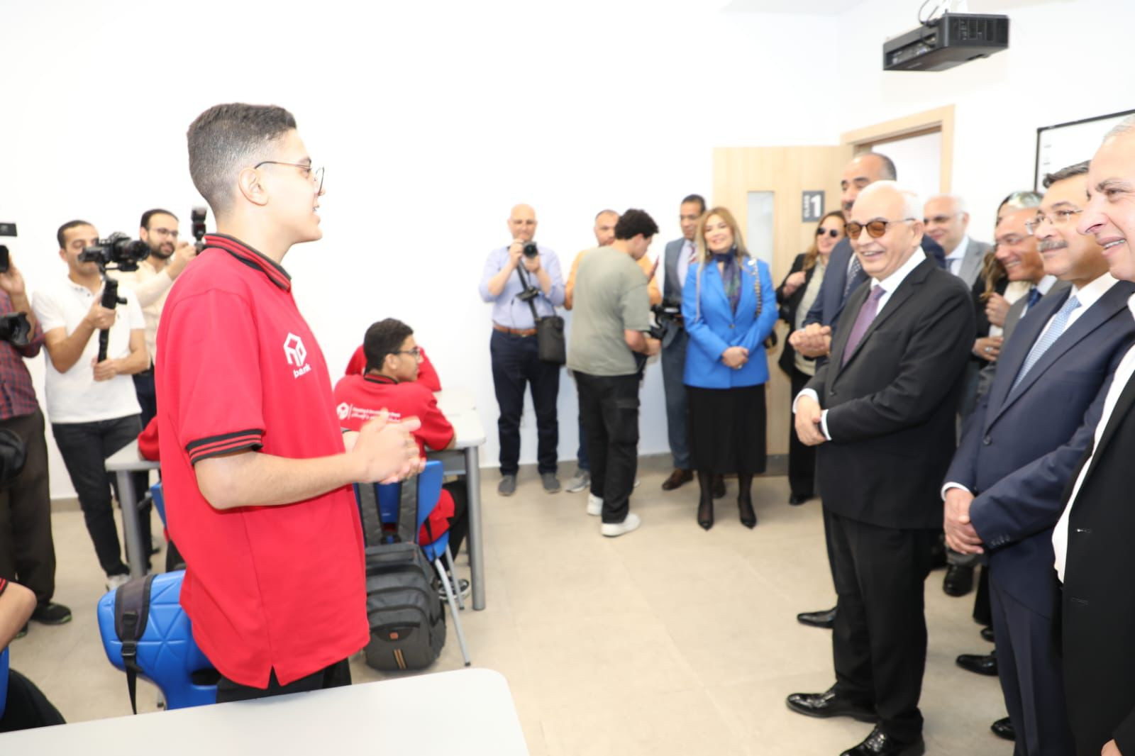 افتتاح أكاديمية السويدي