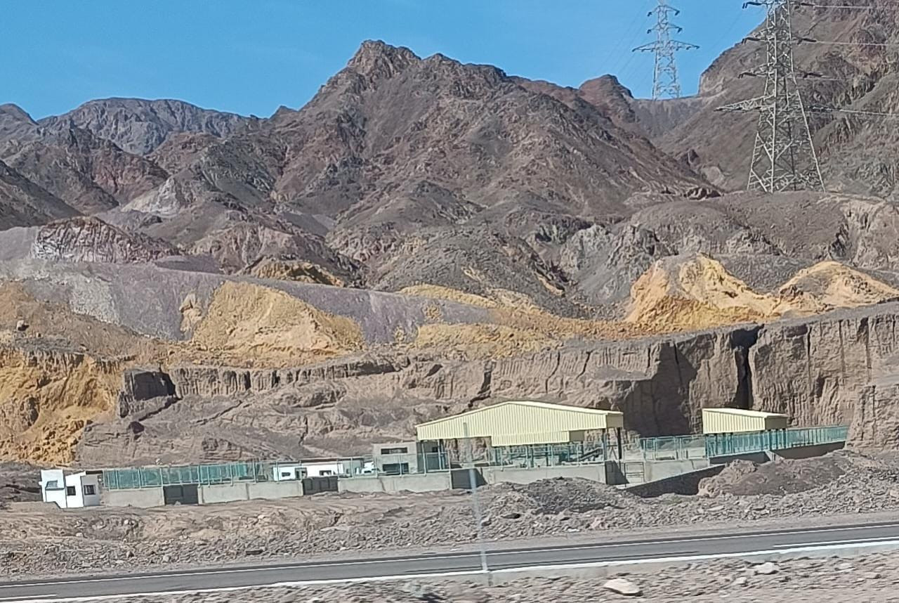 محطة الفرز المخلفات الصلبة بمدينة نويبع