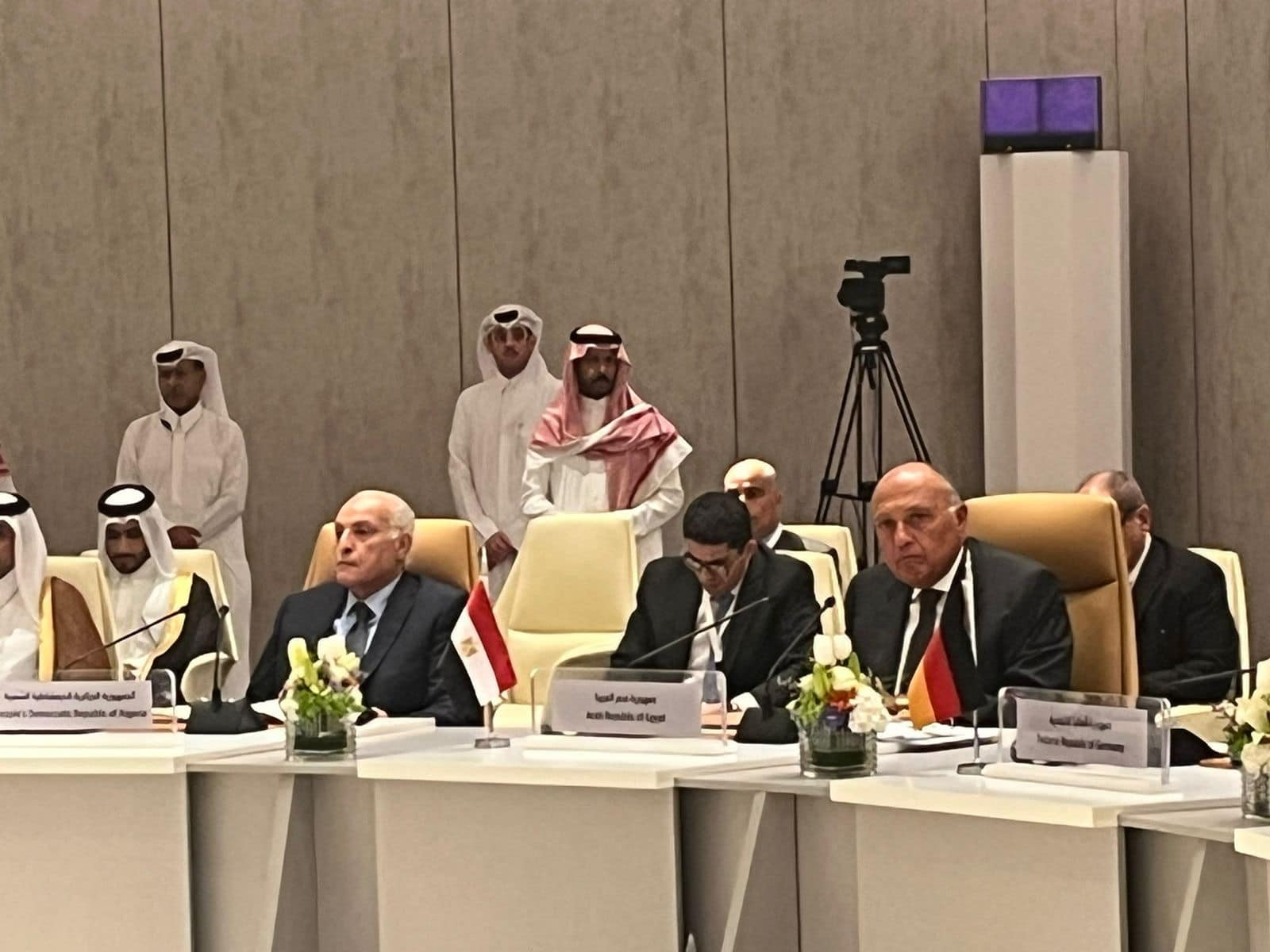 وزير الخارجية