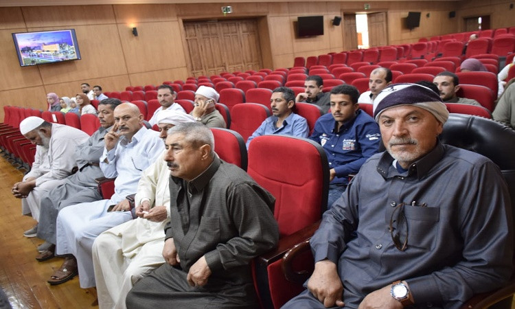 محافظ بورسعيد