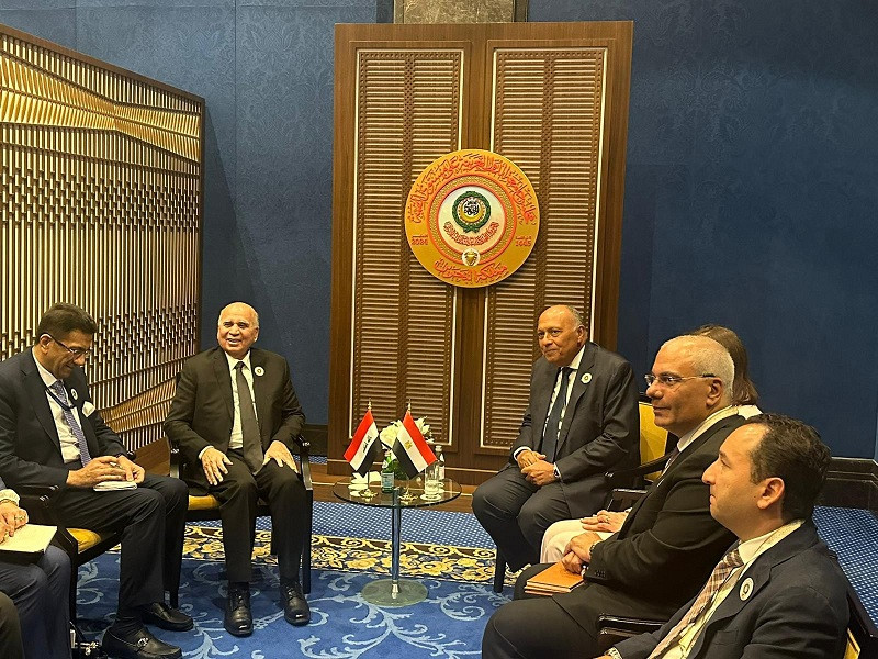 وزير الخارجية