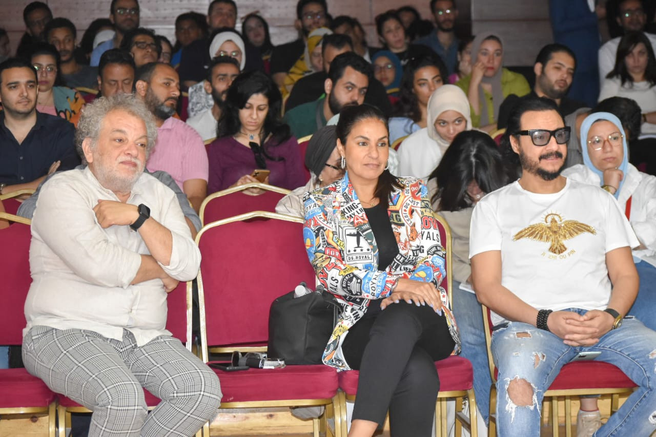 ورشة الكاتبة مريم نعوم