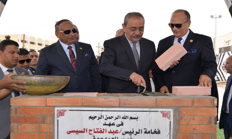 محافظ الإسماعيلية ورئيس قضايا الدولة يشهدان وضع حجرالأساس لمقرالهيئة