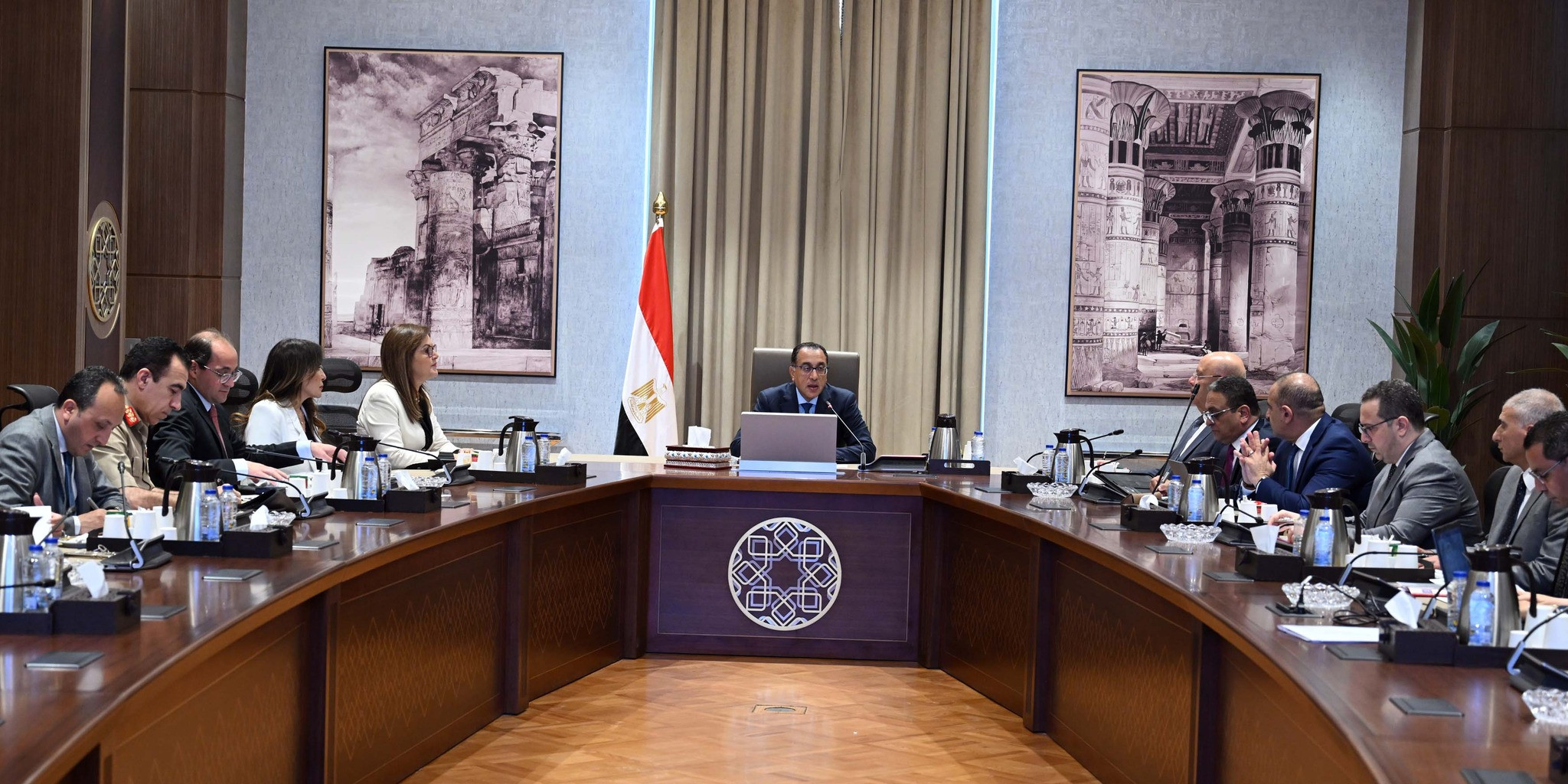 رئيس الوزراء